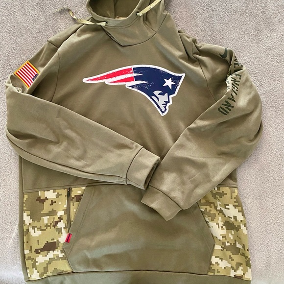 Other - Patriots Salute to Service hooded sweatshirt
